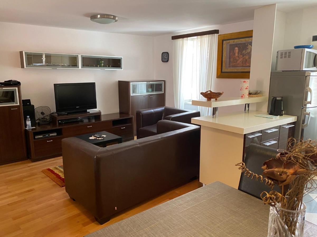 Jimmy - Luxury 65m2 Two Bedrooms Aprtmnt * Dubrovnik
