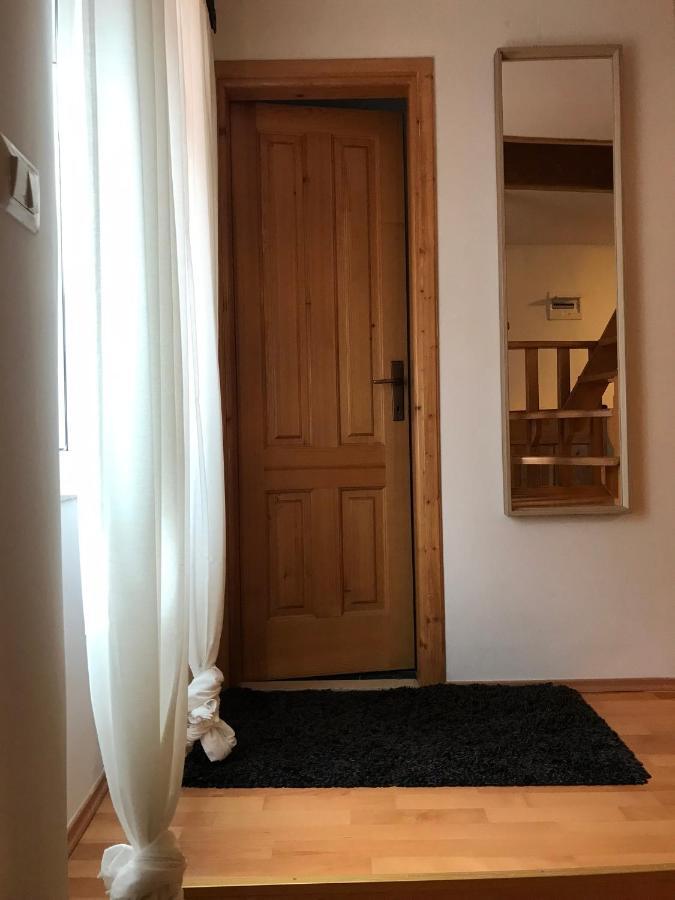 Jimmy - Luxury 65m2 Two Bedrooms Aprtmnt Apartment *